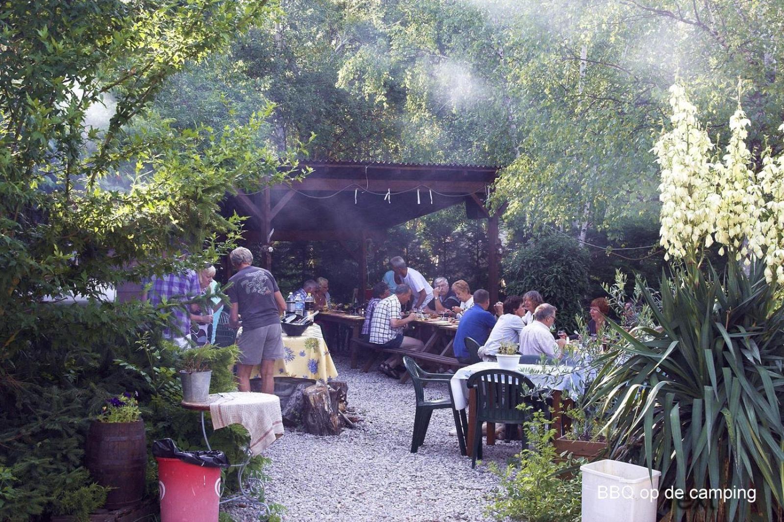 Camping Le Rotja Fuilla 外观 照片